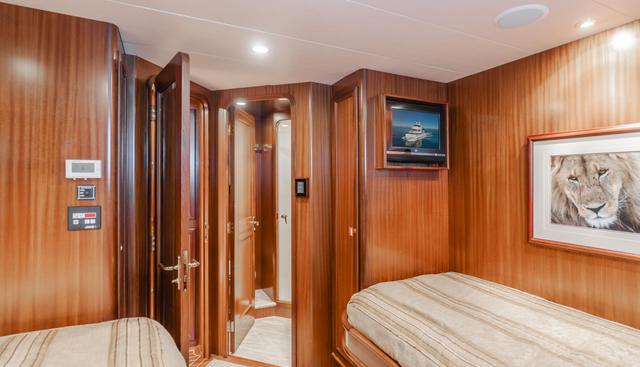 AL DI LA yacht for sale 57