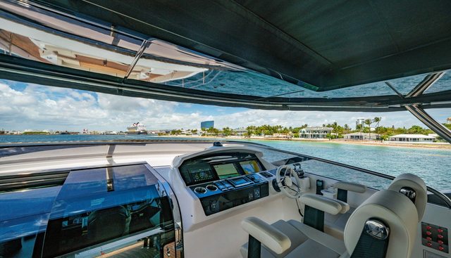 PURA VIDA yacht for sale 40