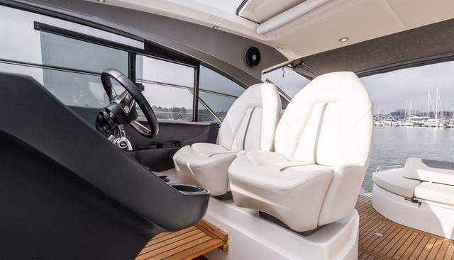 NO WORRIES OF HAMBLE yacht for sale 18