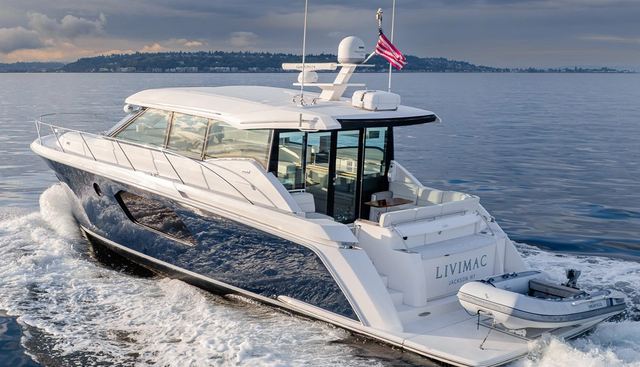 TIARA C49 COUPE yacht for sale 2