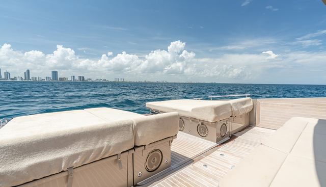 SPIN yacht for sale 15