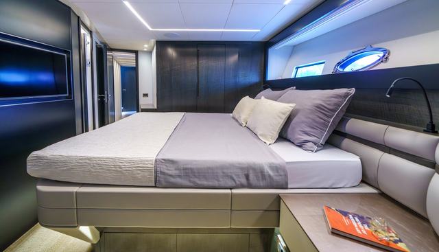 MAVIS yacht for sale 33