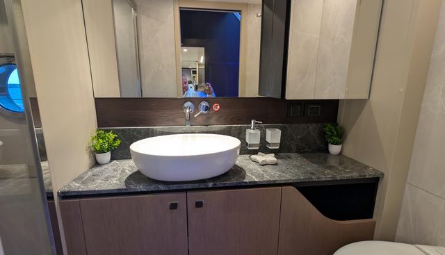 noname yacht for sale 35