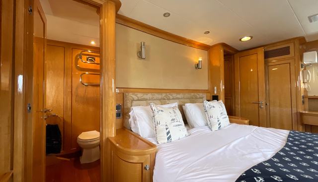 noname yacht for sale 37
