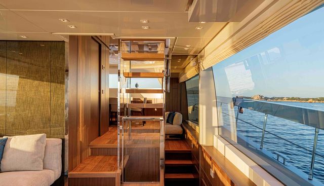 FIREFLY yacht for sale 42