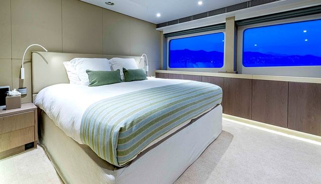 Unexpected yacht for sale 8