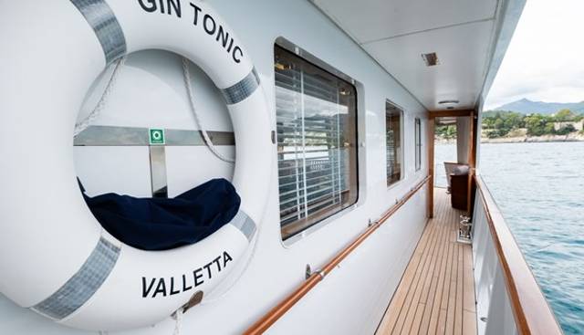 GIN TONIC yacht for sale 29