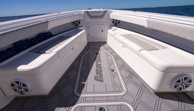 SHOWGIRL yacht for sale 9