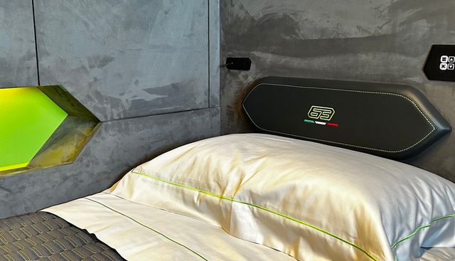 Lamborghini 63 yacht for sale 27