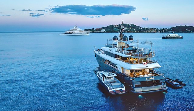 Lady Trudy yacht for sale 53