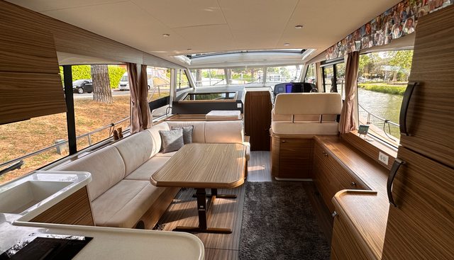 noname yacht for sale 12