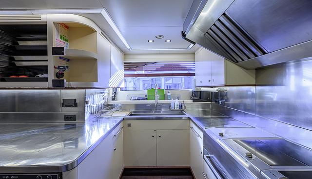 SEASCAPE V yacht for sale 25