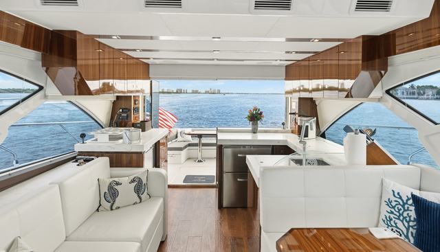 Tropical Dreamer yacht for sale 35