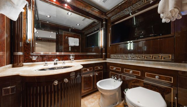 HERAKLES yacht for sale 18