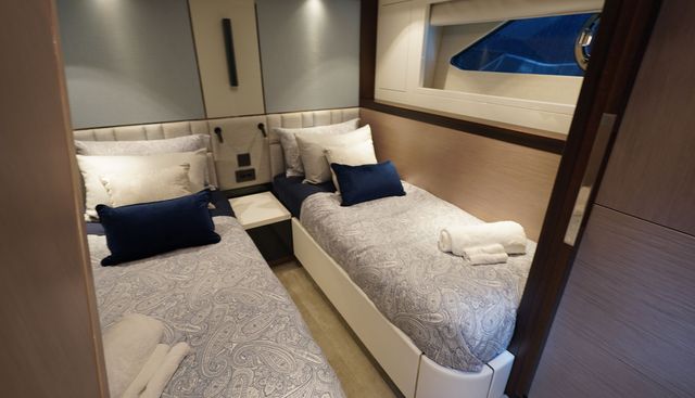 21793 yacht for sale 28