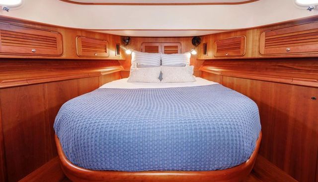 Ruckus yacht for sale 34