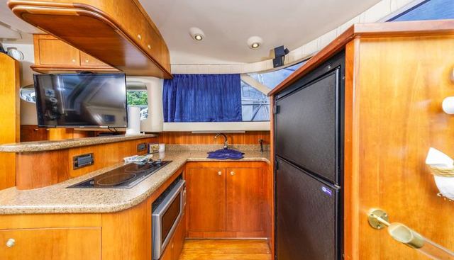 Making Waves yacht for sale 12