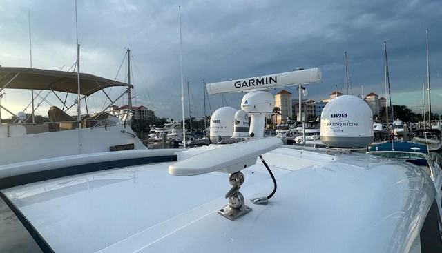 IMPULSIVE DECISION yacht for sale 32