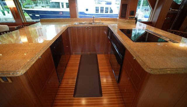 SEA 2 SEA yacht for sale 33