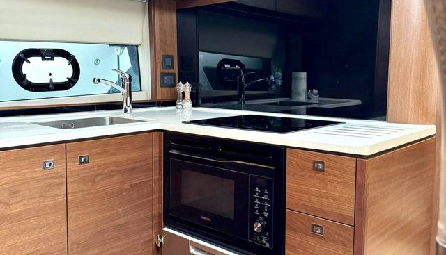 noname yacht for sale 28