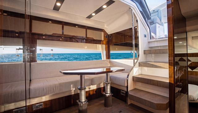 Fairline Targa 45 - Open yacht for sale 17