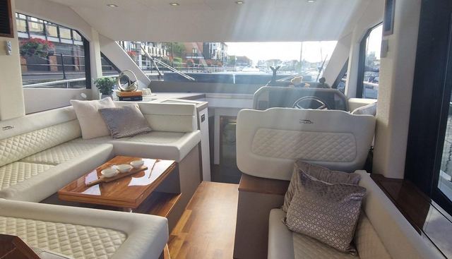ALOUISE yacht for sale 28