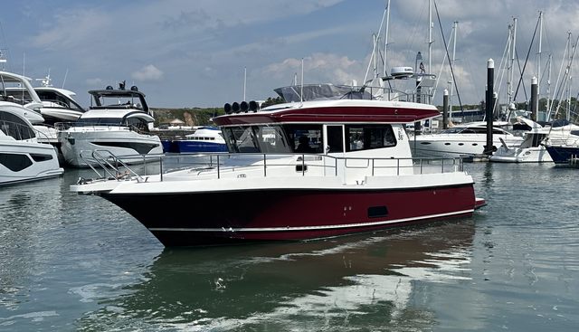 noname yacht for sale 37