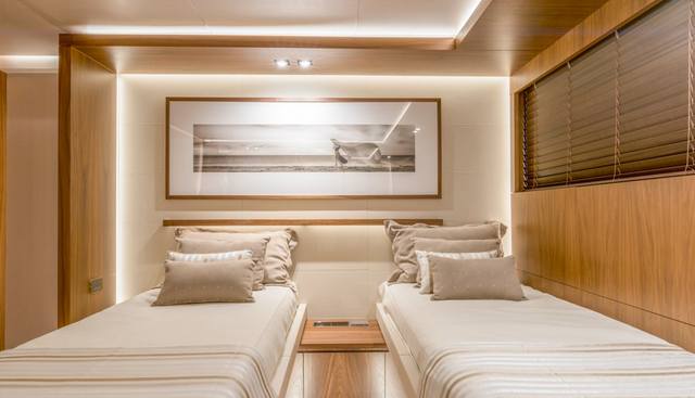 UTOPIA IV yacht for sale 27