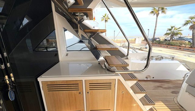 Y76 yacht for sale 20