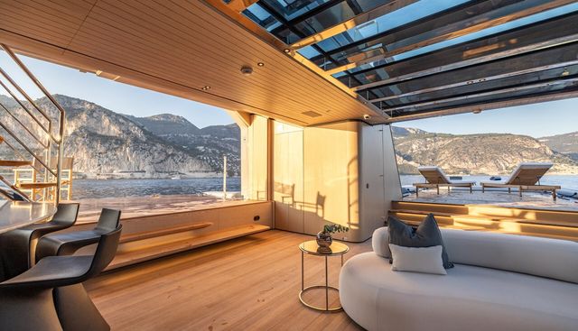 VIRTUOSITY yacht for sale 33