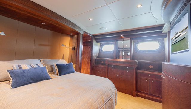 noname yacht for sale 32