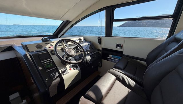 S48 yacht for sale 20