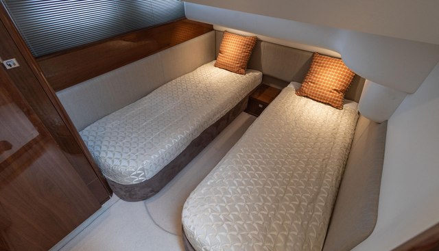 Krisal VII yacht for sale 27