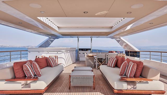 ONE ZERO yacht for sale 44