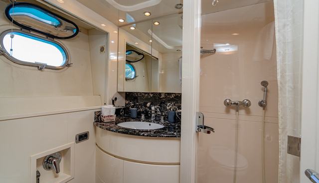 LIMION yacht for sale 20