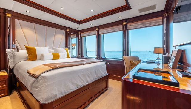 Lady Maxine yacht for sale 37