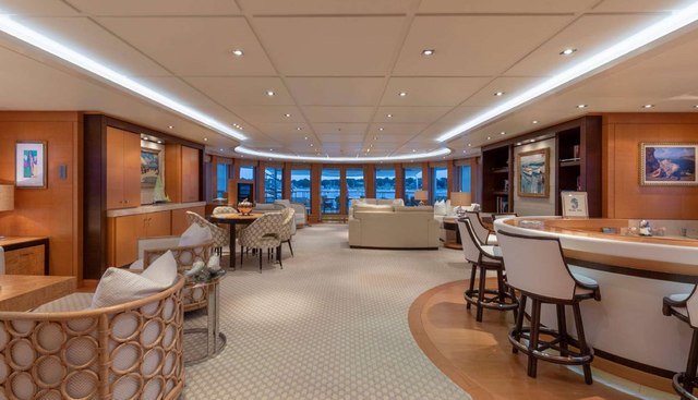 Bella Vita yacht for sale 27