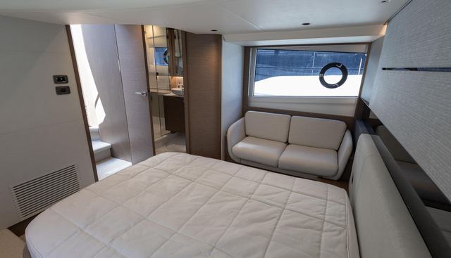 V50960 - 3 CABIN DECK VERSION yacht for sale 73