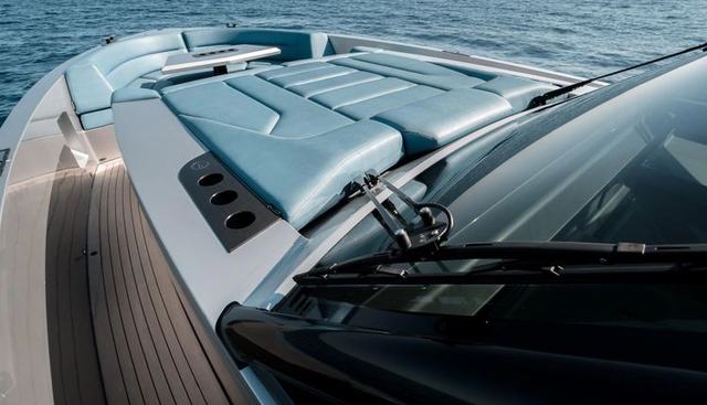 Robin's Nest yacht for sale 23