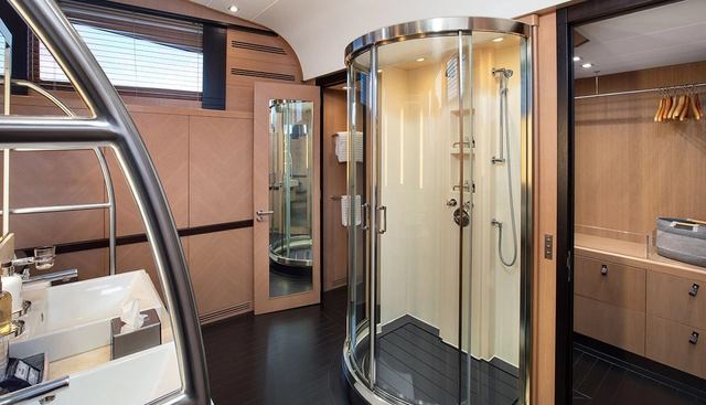 Ycm 120 yacht for sale 32