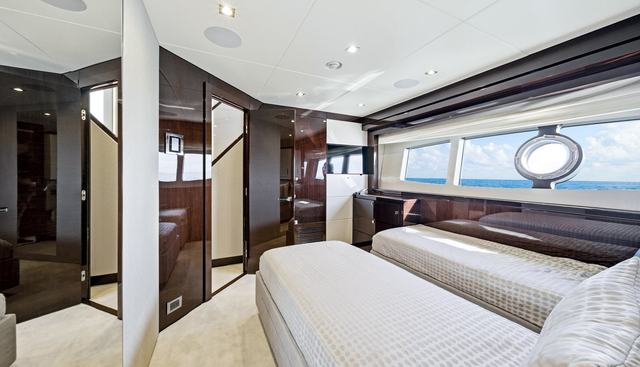 PURA VIDA yacht for sale 39