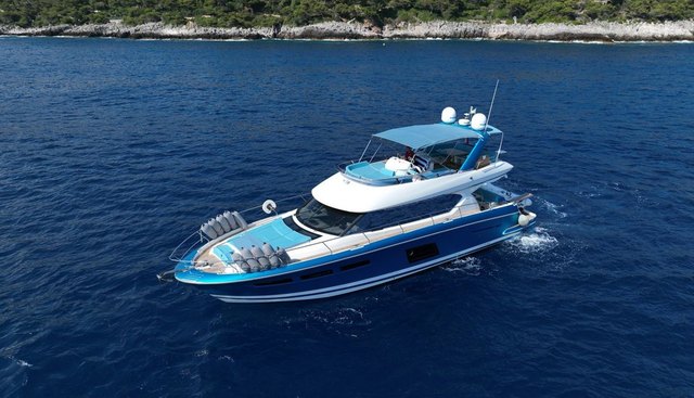 PRESTIGE 620 yacht for sale 2