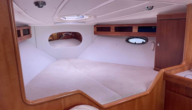 ELLE II yacht for sale 42