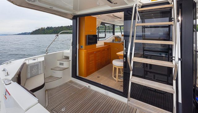 Cheers yacht for sale 25