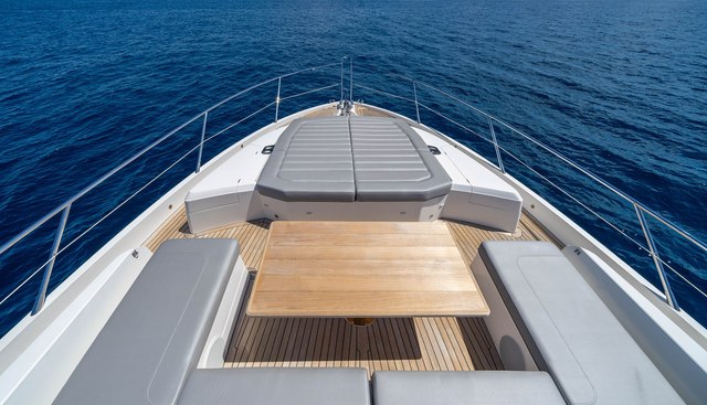 EDO I yacht for sale 12