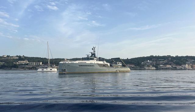 NO DESTINATION yacht for sale 4