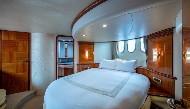 TO LIFE! yacht for sale 37