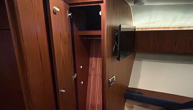 LOOPHOLE yacht for sale 53