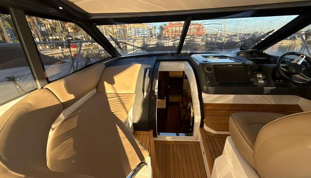 FEATHERS yacht for sale 17