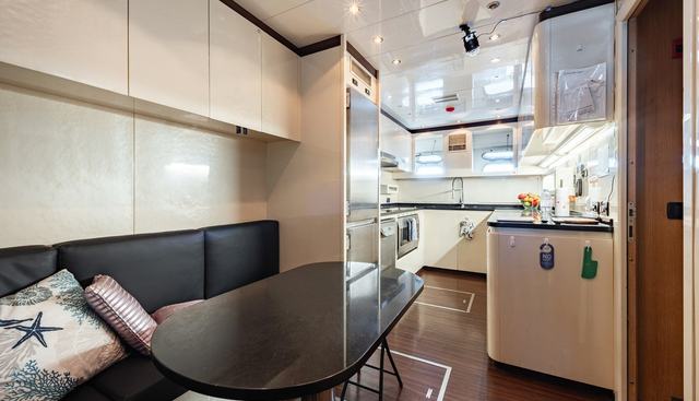 Blue Azur yacht for sale 40